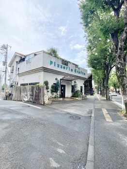 ロカヒ(Lokahi)/ピザ屋さんクラフト手前を