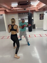 テッペンジム 大阪(TEPPEN GYM)/【大阪　キックボクシングジム】