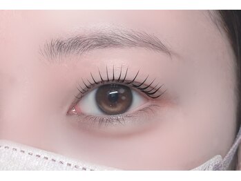 ロアブロウ 高知(LOA-brow)/立ち上げカール