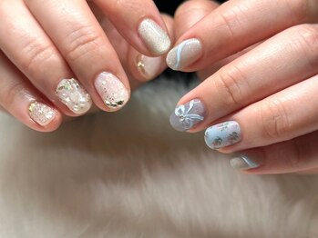 ちぐはぐニュアンスネイル