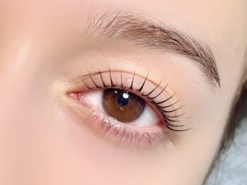 アメリアンドカシェット(Amelie&Cachette)の写真/〈キレイが続く、プロのこだわり〉湿気や汗が気になる季節でも、モチを意識した技術力と、美しい仕上がり◎