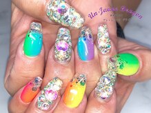 アン ジョーヌドラゴ/【ロングネイル】ネオンネイル