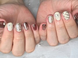 ぷっくりリボンネイル