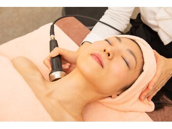 ホーリーハウス(Holy House)