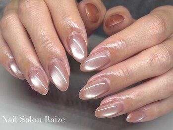 ライズ 本町店(Raize)の写真/オフ無料★美フォルム×艶ワンカラーで指先に自信を。