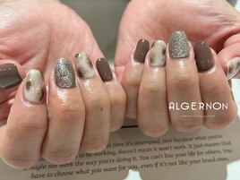 ブラウンデザイン