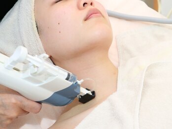 ソイススタジオ(SO-ISU STUDIO)/首までしっかり施術♪