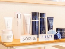 カルティナの雰囲気（自社工場でつくられた効果性の高いCP化粧品を使用）