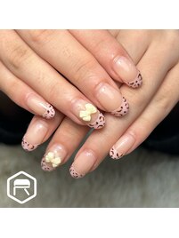 ヒョウ柄リボン