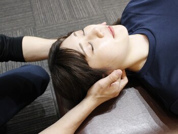 ハルミ美容整体 渋谷店(Harumi)の写真/身体の歪みもお顔の歪みも解決★【顔＆体トータルケア】全身整体+骨盤矯正+小顔矯正¥6600！
