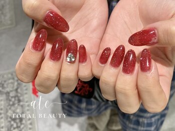 アテ(ate)/赤フラッシュネイル