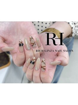 長さ出しのできるサロン