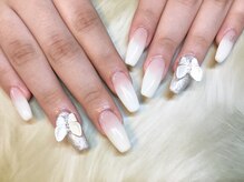 ラウト デコレーションアンドネイルサロン(Lauto Decoration&Nail Salon)/バタフライネイル