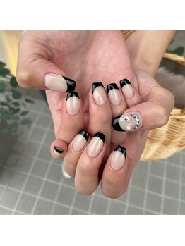 ミントリーフ バイ リート(Mint leaf by Reat)/ブラックフレンチネイル