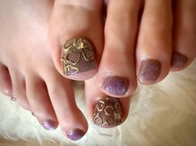 アミュリー ネイル アトリエ(Amury nail atelier)/マグネット フラワー シンプル