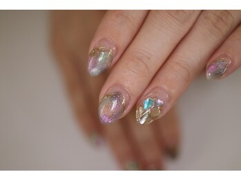 アトリエ ロカヒ(atelier lokahi)/EMI 10本アート甘皮保湿ケア付