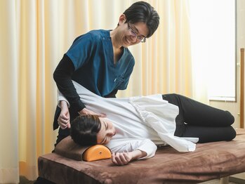 やす鍼灸接骨院/肩こり施術