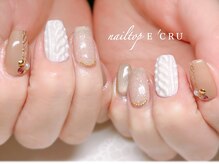 ネイルトップエクル(nail top E CRU)/