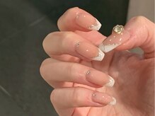 シャトラン(chatran)/フレンチネイル＋パーツ類追加♪