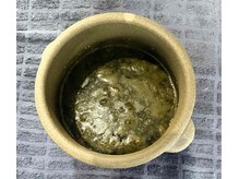 エヌプラス(N+Plus)/よもぎ蒸し後の壺の中