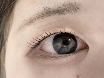 クルン(KURUN)/アイシャンプーで綺麗な目元に☆