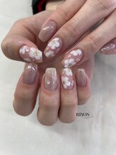 リヨン(RIYON)/期間限定フラワーデザイン