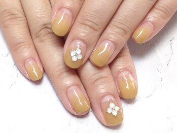 パラジェル登録サロン バランス シンプルネイル&アイラッシュ 新田東店(balance)/大人グラデ