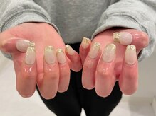 プラチナムドール 福岡警固店(PLATINUMDOLL)/上品なゴールドフレンチネイル