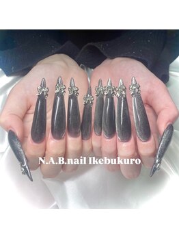 エヌエービー(N.A.B.)/ブラックマグネットネイル