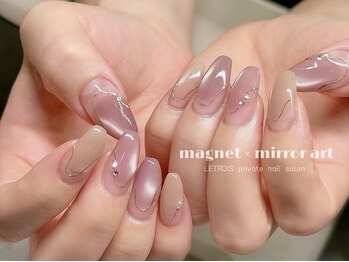 ルトロワ(LETROIS)/マグネット×ゴールドライン