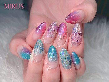 ミルス 上大岡駅前店(MIRUS)/鮮やかな押し花ネイル☆