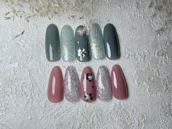 ぷっくりフラワーネイル