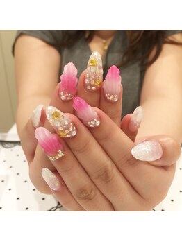 サロンドティアラ(salon de tiara)/人魚の鱗ネイル☆
