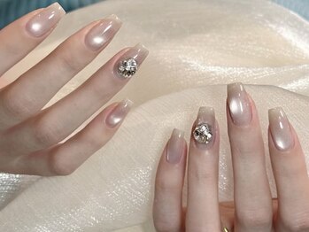 ユリ(yuri)の写真/シンプルだけど拘りたい方に◎丁寧な対応で指先からキレイにして気分もUP♪お得なクーポンも多数ご用意！