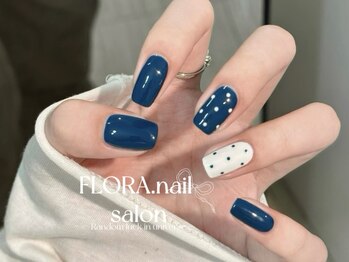 フローラ(FLORA)/ドットネイル