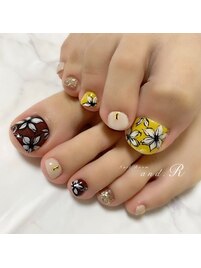 秋フットネイル