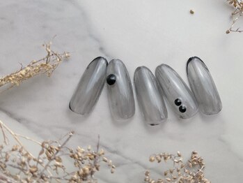 ネイルサロン&スクール ジーナ(GINA)/11月１２種類から選べるデザイン