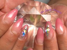 アン ジョーヌドラゴ/大人☆グラデーションネイル