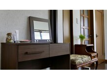 アイラッシュ アンバー(amber)/店内