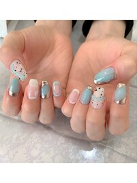 ウネウネネイル　くすみブルー