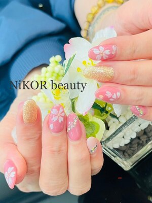 Total beauty salon NiKOR Beauty 高槻／南平台店