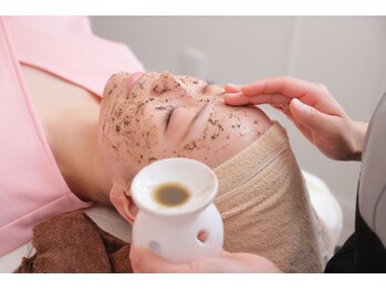 ファニービー 吹田店/徹底肌改善【ハーバルシー】