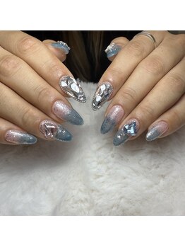 リサ(Risa)/夏のデザイン