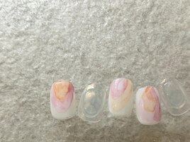 《Nuance Nails》