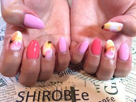 フラワーネイル