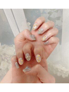 コロミネイル(colome nail)/キラキラネイル