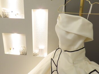 ボルテージ マーキュリー 湯島本郷店(Voltage Mercury)/胸元も美しくオートクチュール