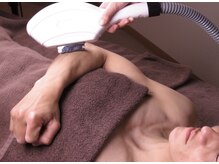 ケアビー(Care Bee)/