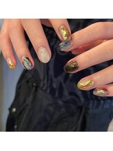 リルム(Relum)/ゴールドニュアンスネイル☆