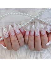 リンドネイル バイ モカ アンド ララ(Lind nail by moca and LaLa)/千鳥柄ネイル